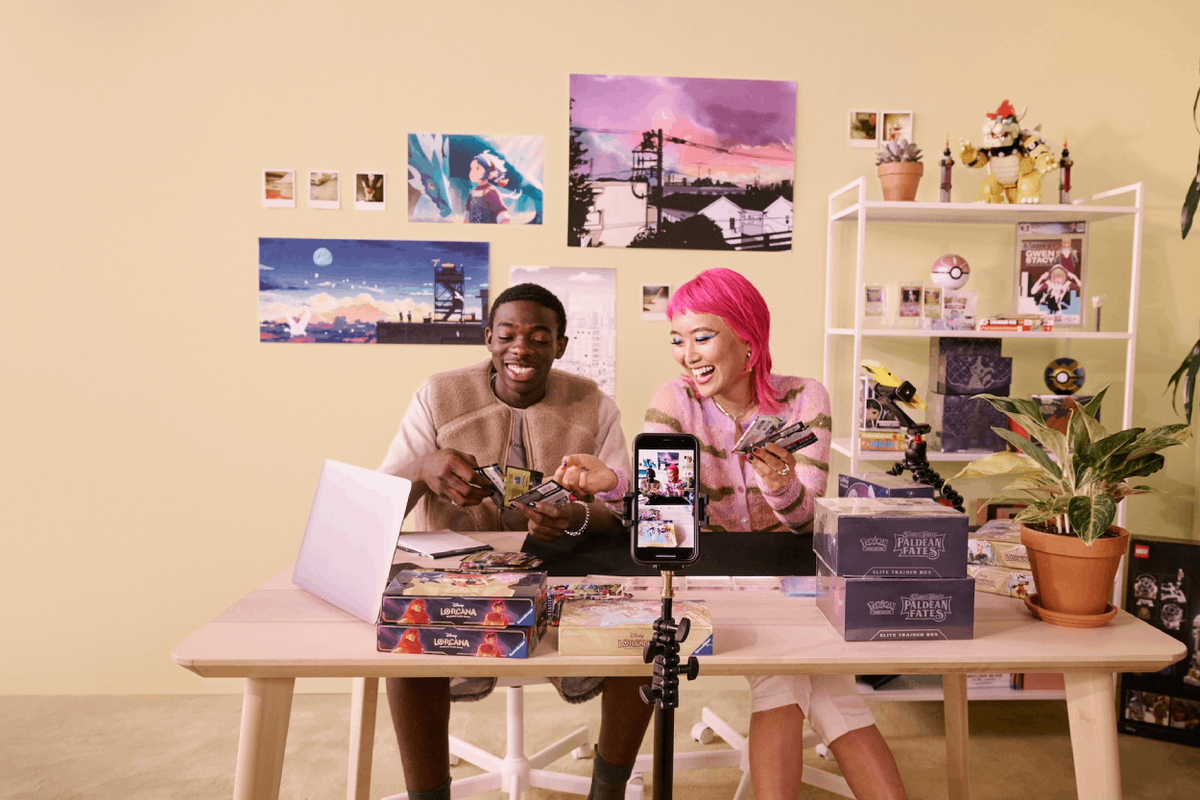 Connect with collectors and find new fashion staples via livestream with eBay Live