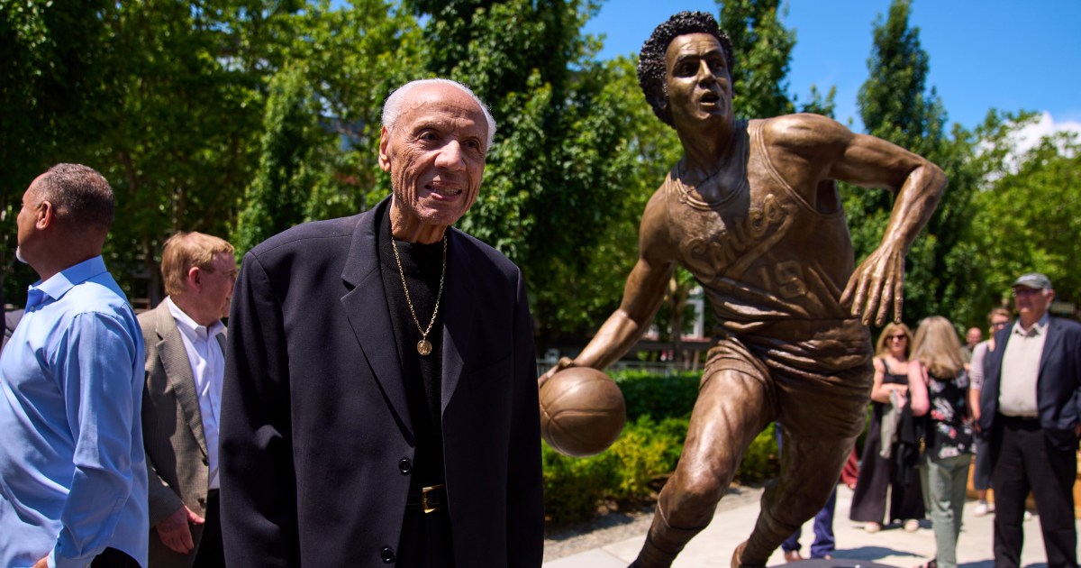 Lenny Wilkens, legendary NBA player and coach, dies at 88 | Basketball News