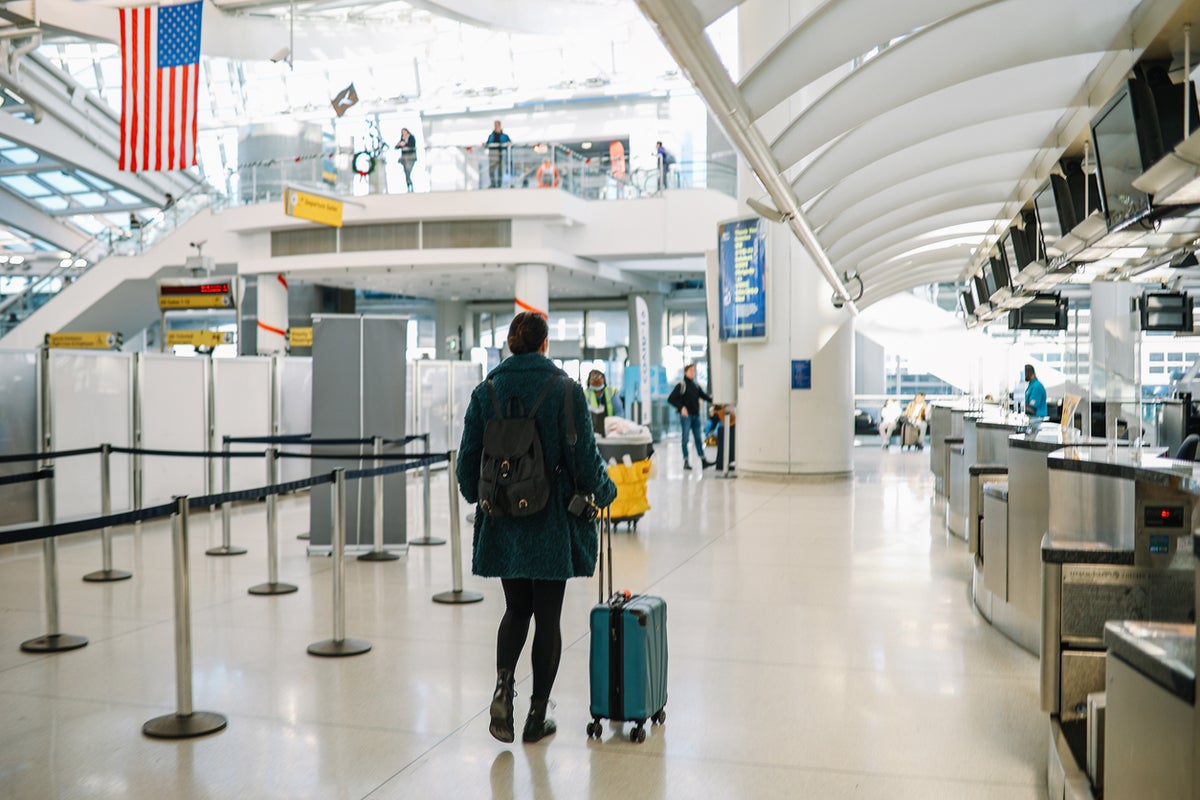 Americans planning summer travel hits six-year low