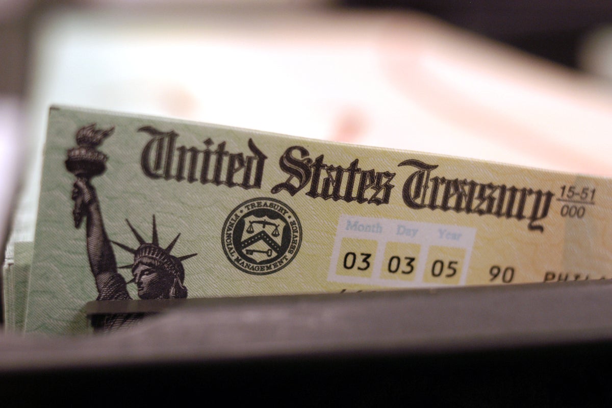 Social Security benefits could soon be cut by 22% with insolvency on the horizon