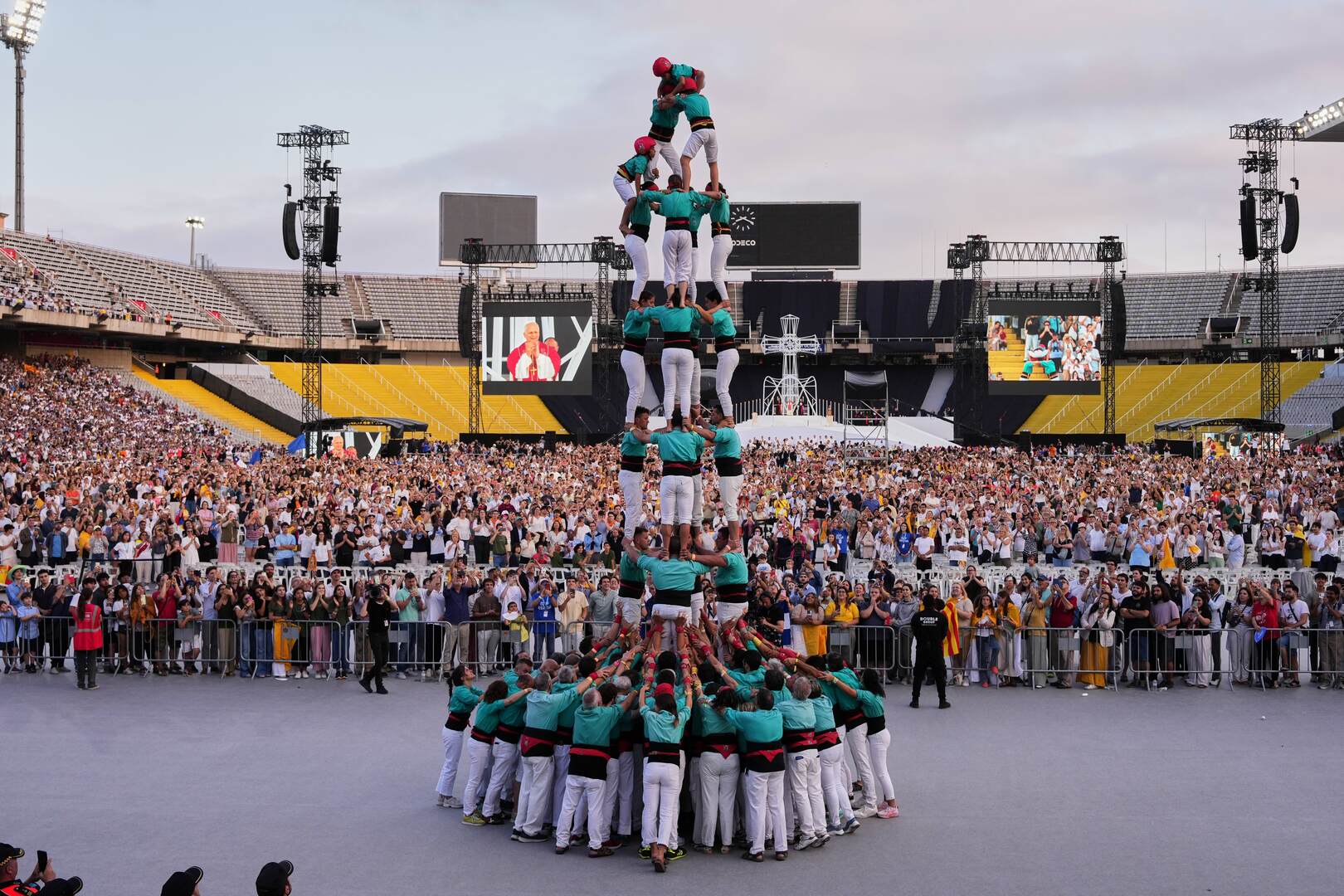 Pope Leo welcomed in Barcelona with traditional Catalan human tower | Arts and Culture News