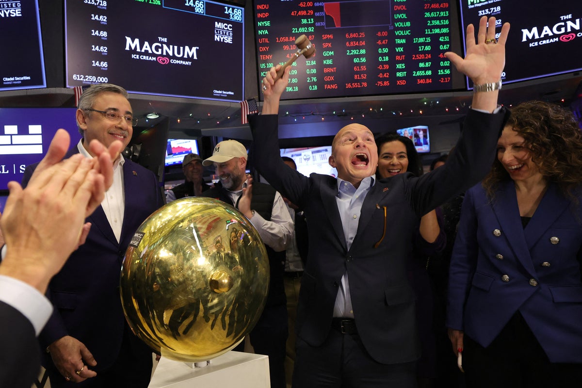America created 1,200 new millionaires every day last year